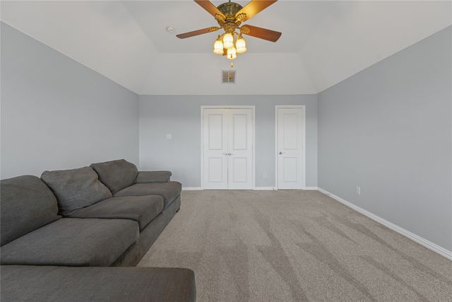5508 Thistle Hill, Denton, TX 76210