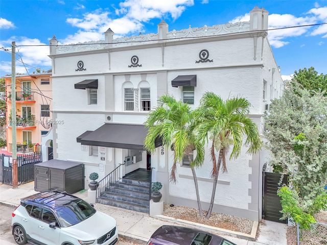 1029 SW 5th St, Miami, FL 33130