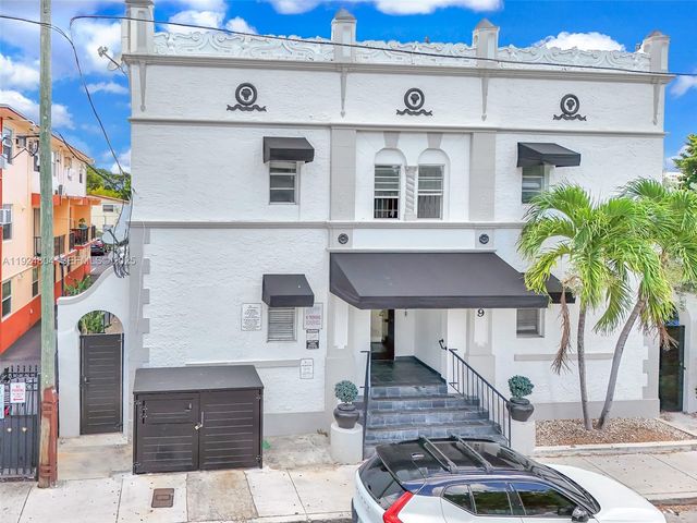 1029 SW 5th St, Miami, FL 33130