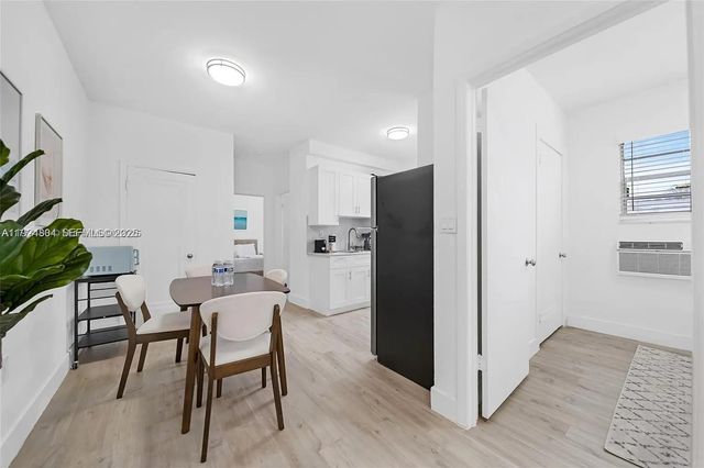 1029 SW 5th St, Miami, FL 33130