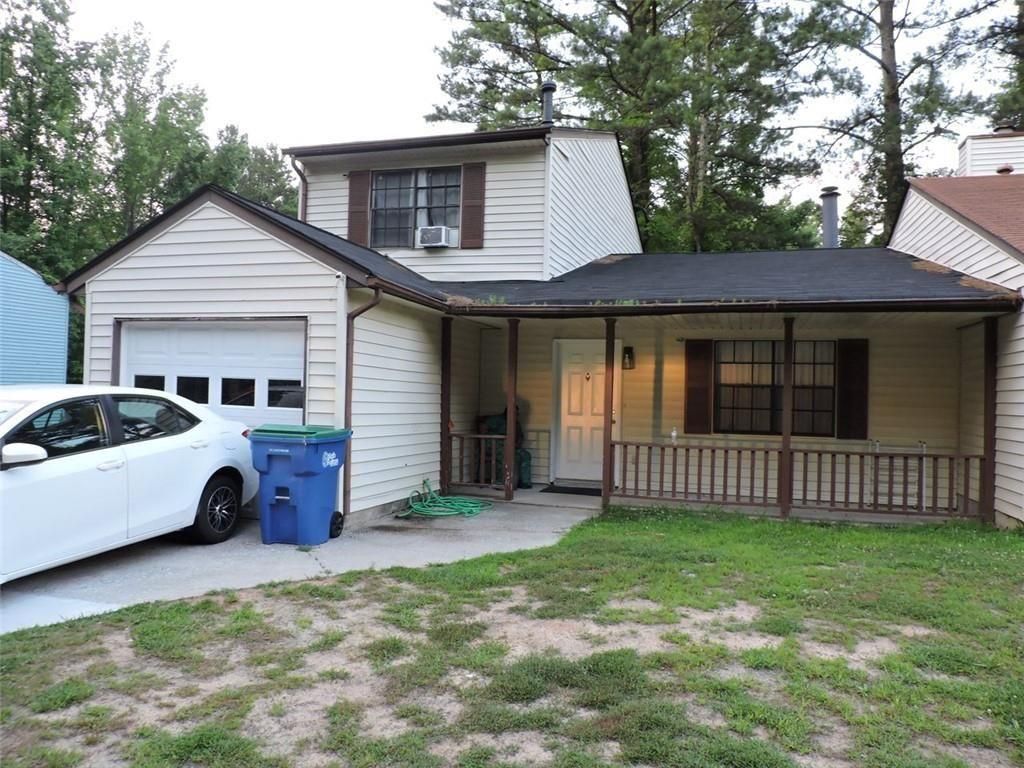 402 PINE TREE Trail, Atlanta, GA 30349