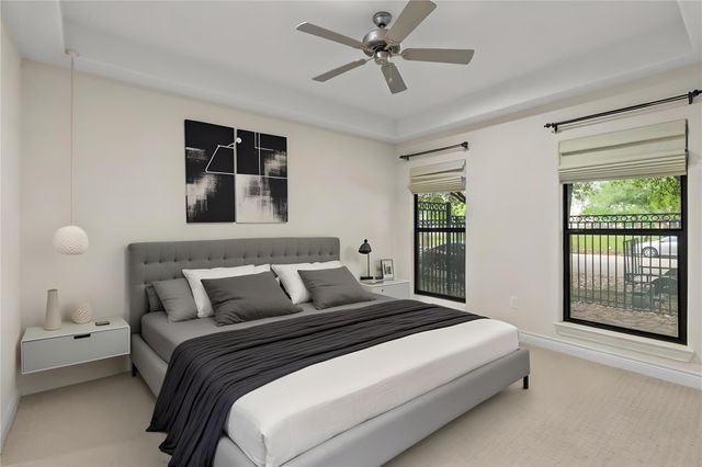 1113 Saint Charles Street, Houston, TX 77003