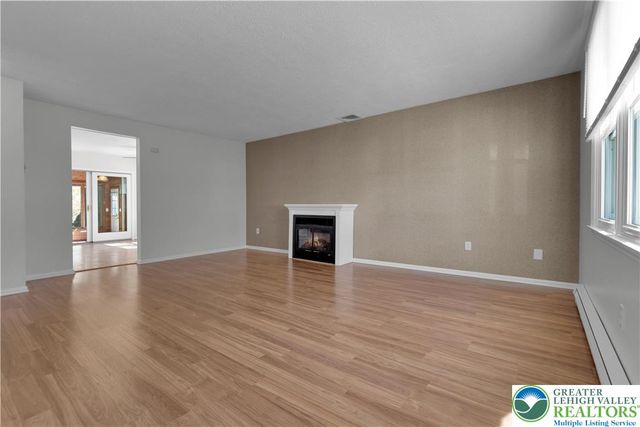 3143 Clifton Avenue, Bethlehem Twp, PA 18020