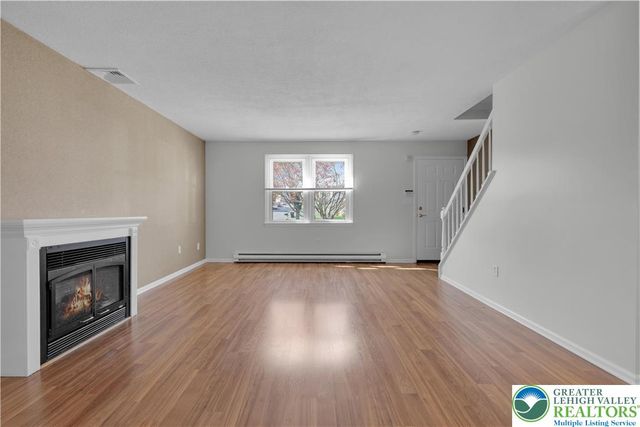 3143 Clifton Avenue, Bethlehem Twp, PA 18020