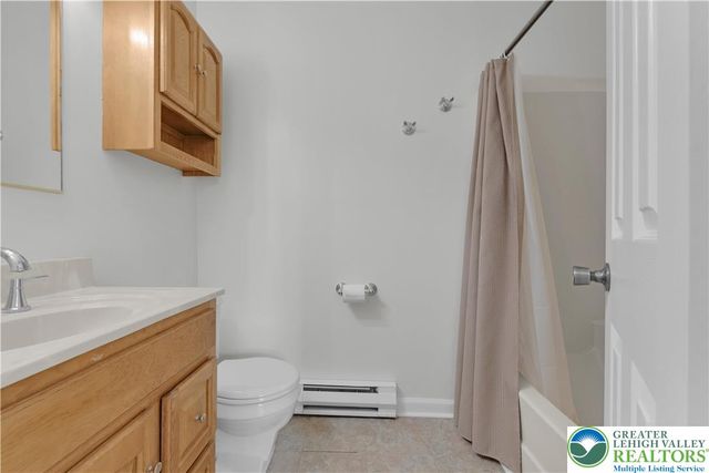3143 Clifton Avenue, Bethlehem Twp, PA 18020