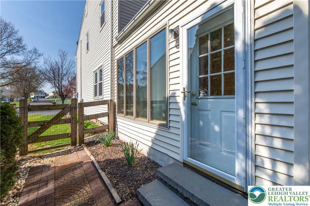 3143 Clifton Avenue, Bethlehem Twp, PA 18020