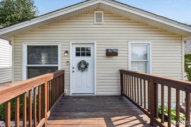 6746 Odell Street, St Louis, MO 63139