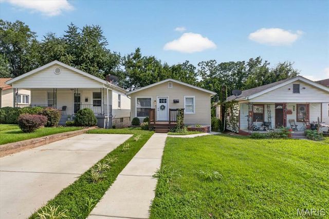 6746 Odell Street, St Louis, MO 63139
