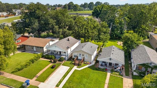 6746 Odell Street, St Louis, MO 63139