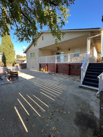 2829 Hilltop Road, Concord, CA 94520