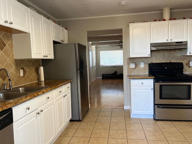 2829 Hilltop Road, Concord, CA 94520