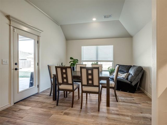 9200 Lupine Road, Yukon, OK 73099