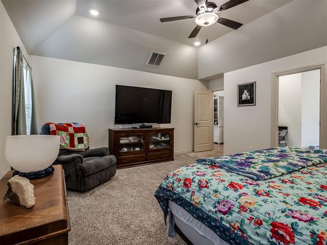 9200 Lupine Road, Yukon, OK 73099