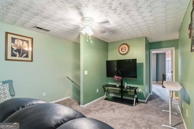 342 Tara Commons Circle, Loganville, GA 30052