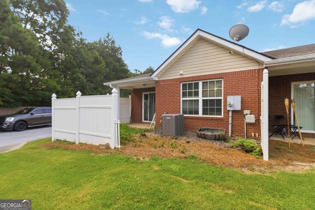 342 Tara Commons Circle, Loganville, GA 30052