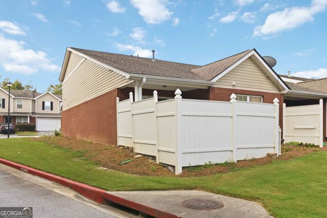 342 Tara Commons Circle, Loganville, GA 30052