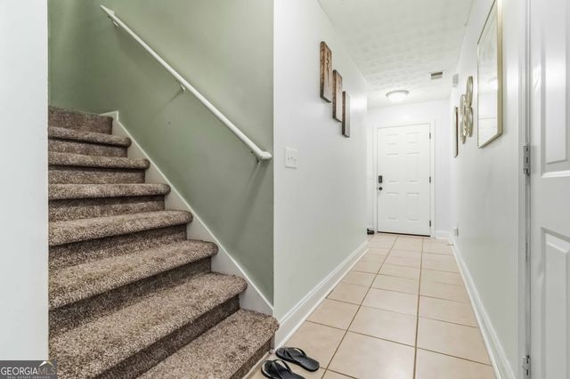 342 Tara Commons Circle, Loganville, GA 30052