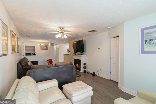 342 Tara Commons Circle, Loganville, GA 30052