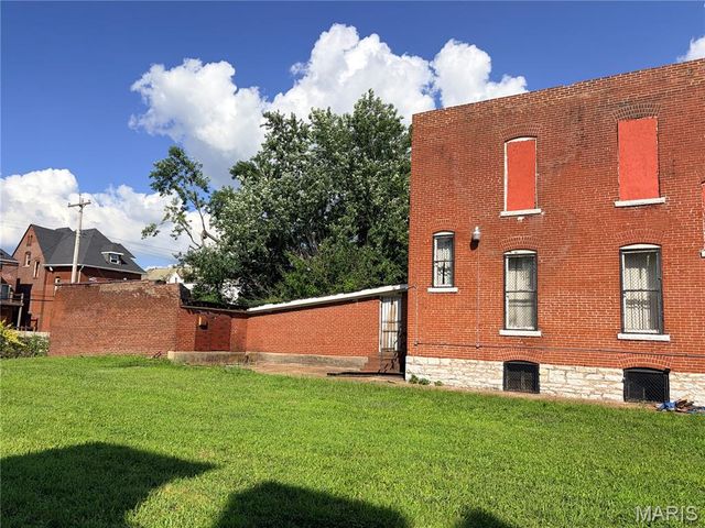 4415 Washington Boulevard, St Louis, MO 63108
