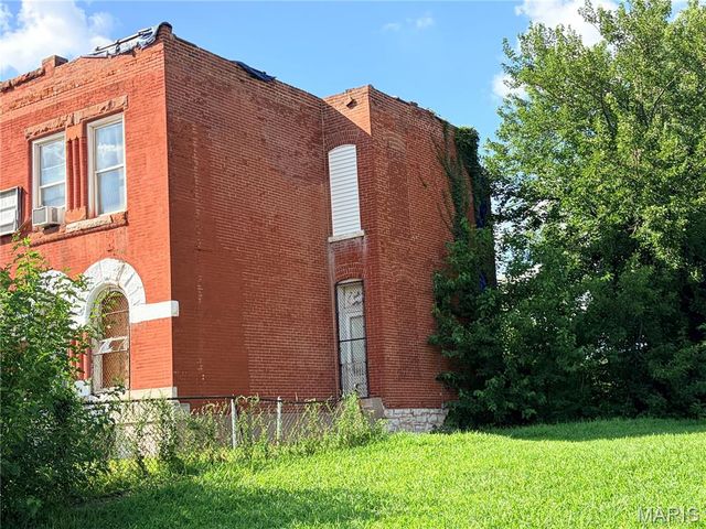 4415 Washington Boulevard, St Louis, MO 63108