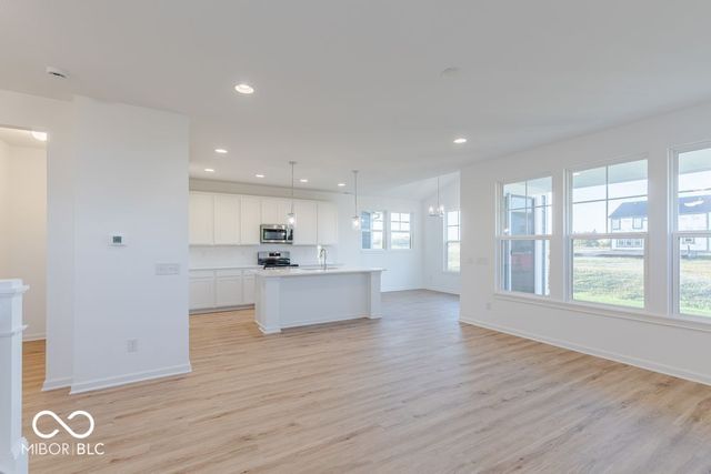 7425 Peristyle Lane, Mccordsville, IN 46055