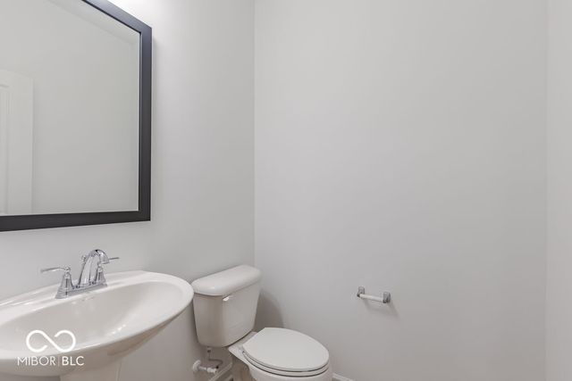 7425 Peristyle Lane, Mccordsville, IN 46055