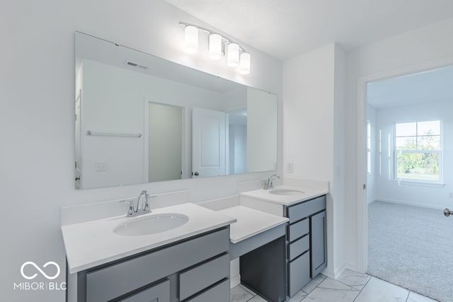 7425 Peristyle Lane, Mccordsville, IN 46055