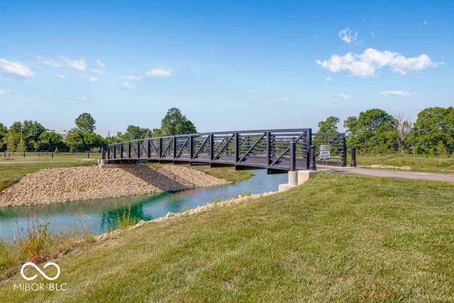 7425 Peristyle Lane, Mccordsville, IN 46055