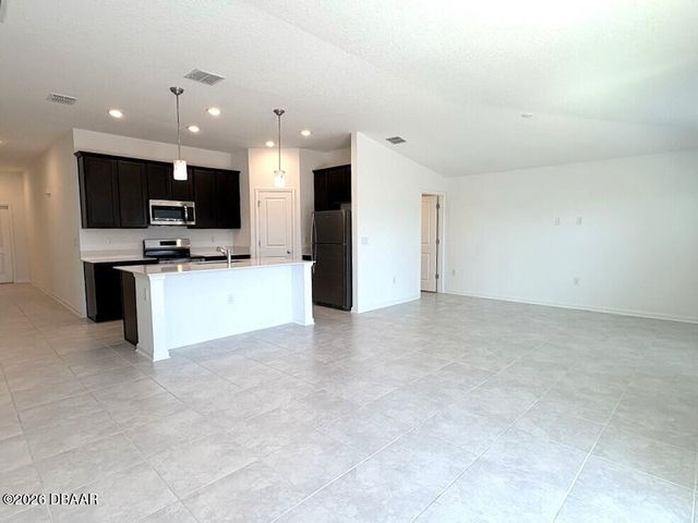 2220 Green Valley Street, Daytona Beach, FL 32124