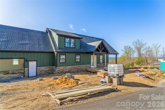 4898 Soaring Top Lane, Lenoir, NC 28645