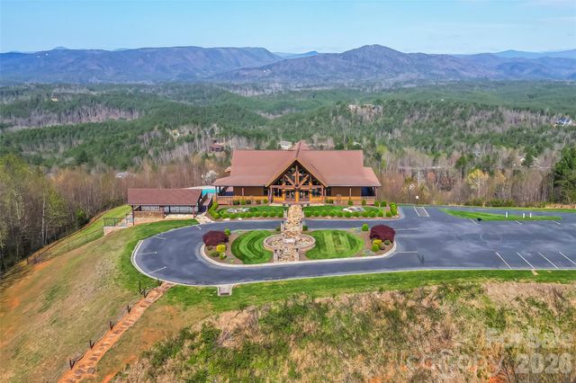 4898 Soaring Top Lane, Lenoir, NC 28645