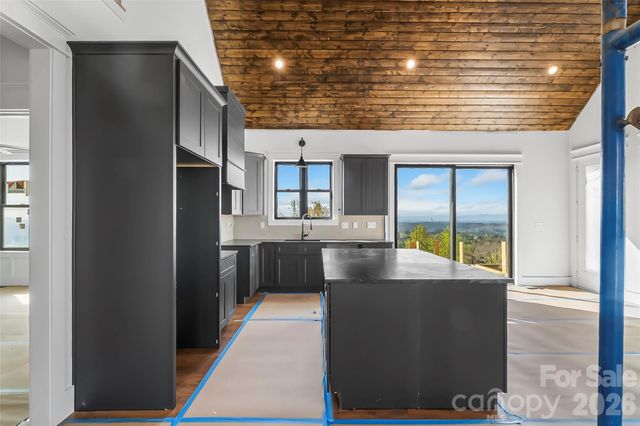 4898 Soaring Top Lane, Lenoir, NC 28645