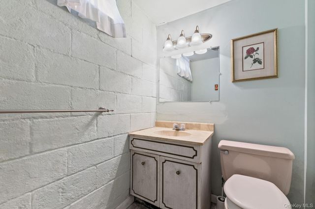 231 Church Road, Putnam Valley, NY 10579