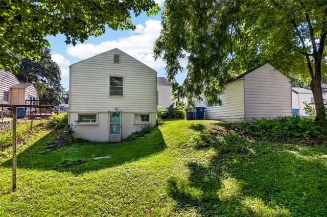 4124 3rd Street, Des Moines, IA 50313