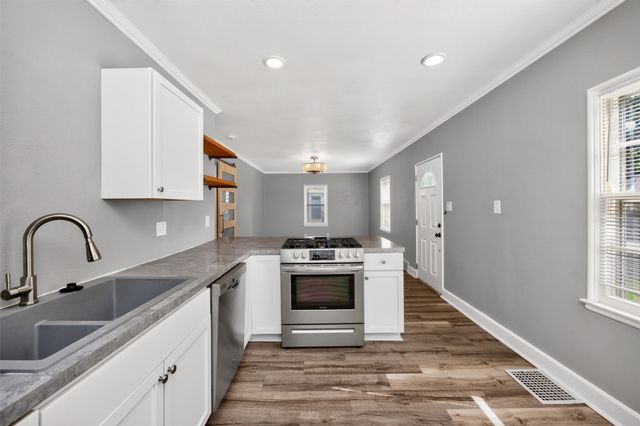 4124 3rd Street, Des Moines, IA 50313