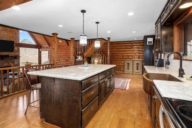 759 Spring Creek Drive Drive, Crockett, TX 75835