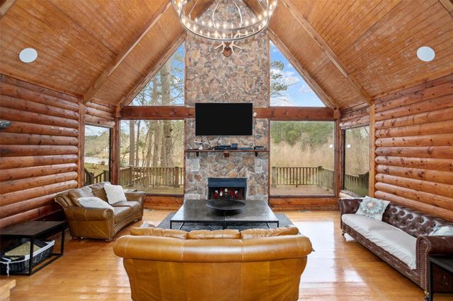 759 Spring Creek Drive Drive, Crockett, TX 75835