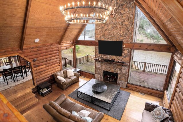 759 Spring Creek Drive Drive, Crockett, TX 75835