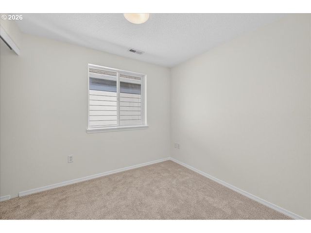 2743 Se 98TH Ave 3, Portland, OR 97266