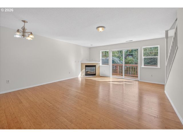 2743 Se 98TH Ave 3, Portland, OR 97266