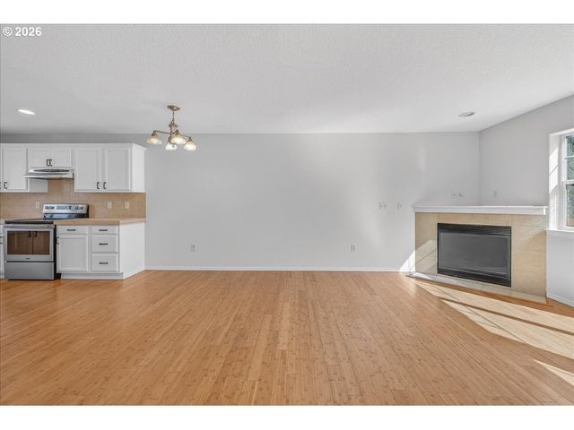 2743 Se 98TH Ave 3, Portland, OR 97266