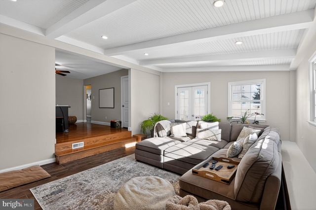 1014 RICHARD DR, Linwood, NJ 08221