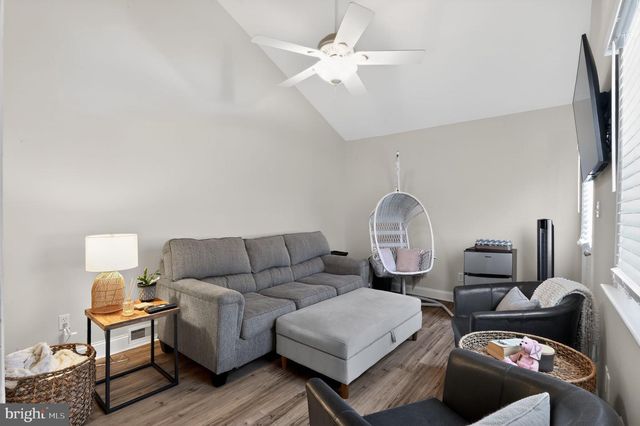 1014 RICHARD DR, Linwood, NJ 08221