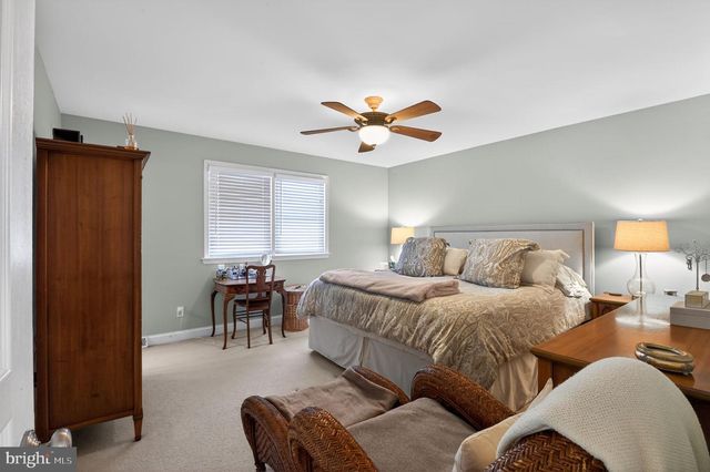 1014 RICHARD DR, Linwood, NJ 08221