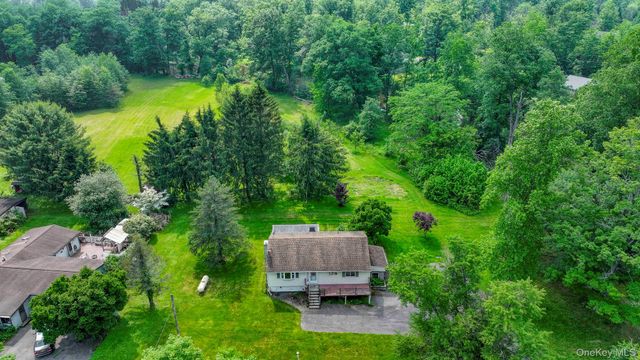 6 Crawford Street, Pine Bush, NY 12566