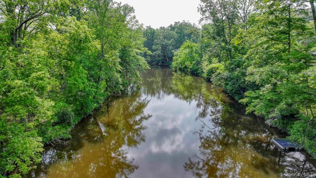 6 Crawford Street, Pine Bush, NY 12566