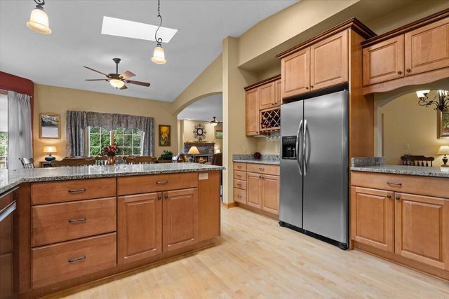 3160 S 85th STREET, Milwaukee, WI 53227