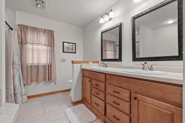 3160 S 85th STREET, Milwaukee, WI 53227