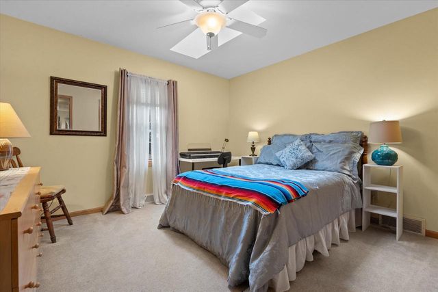 3160 S 85th STREET, Milwaukee, WI 53227