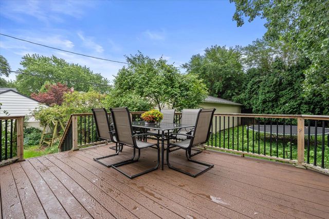 3160 S 85th STREET, Milwaukee, WI 53227